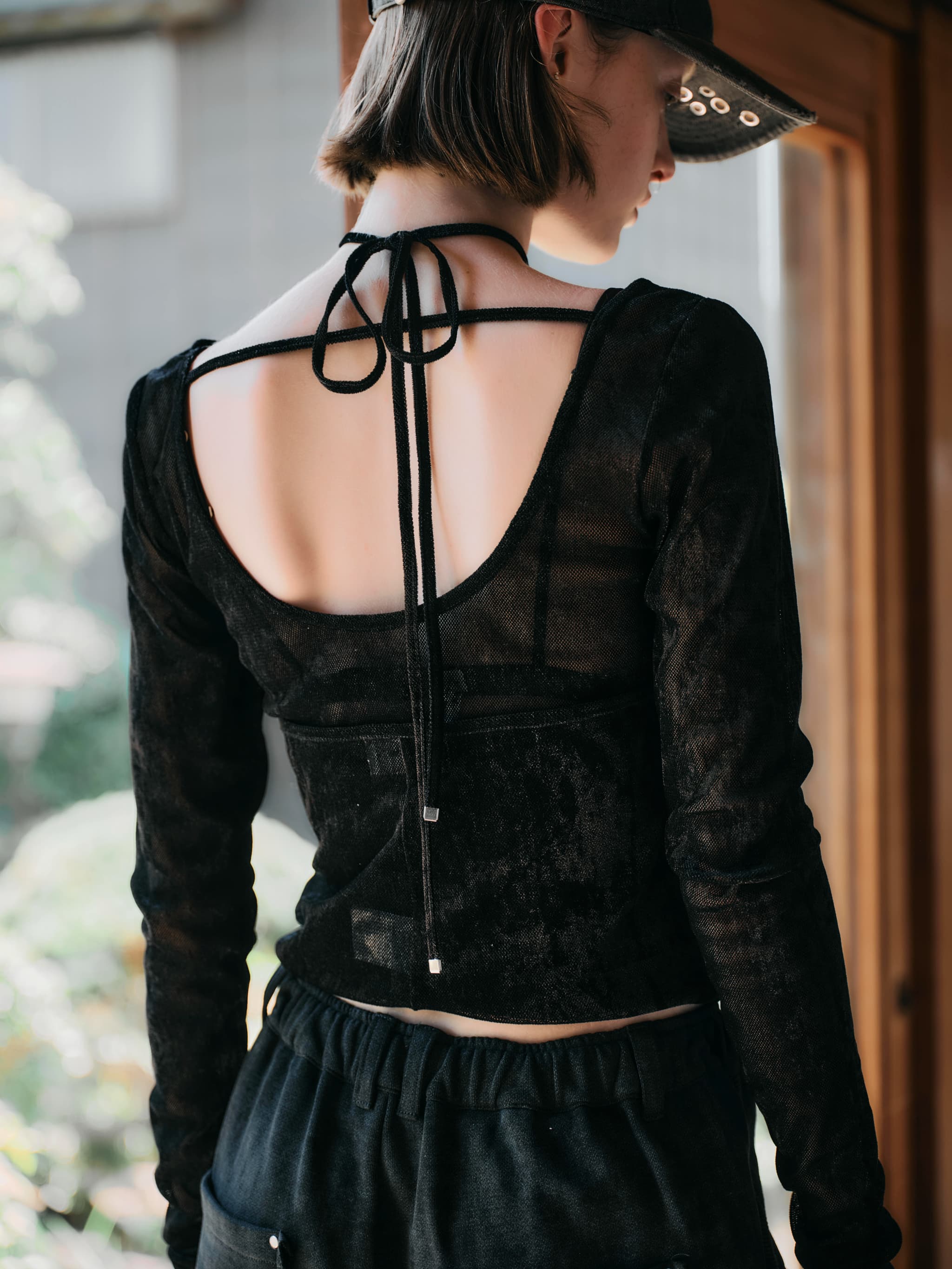 SHEER VELOUR HALTERNECK TOPS - BLACK – TAJEN:T