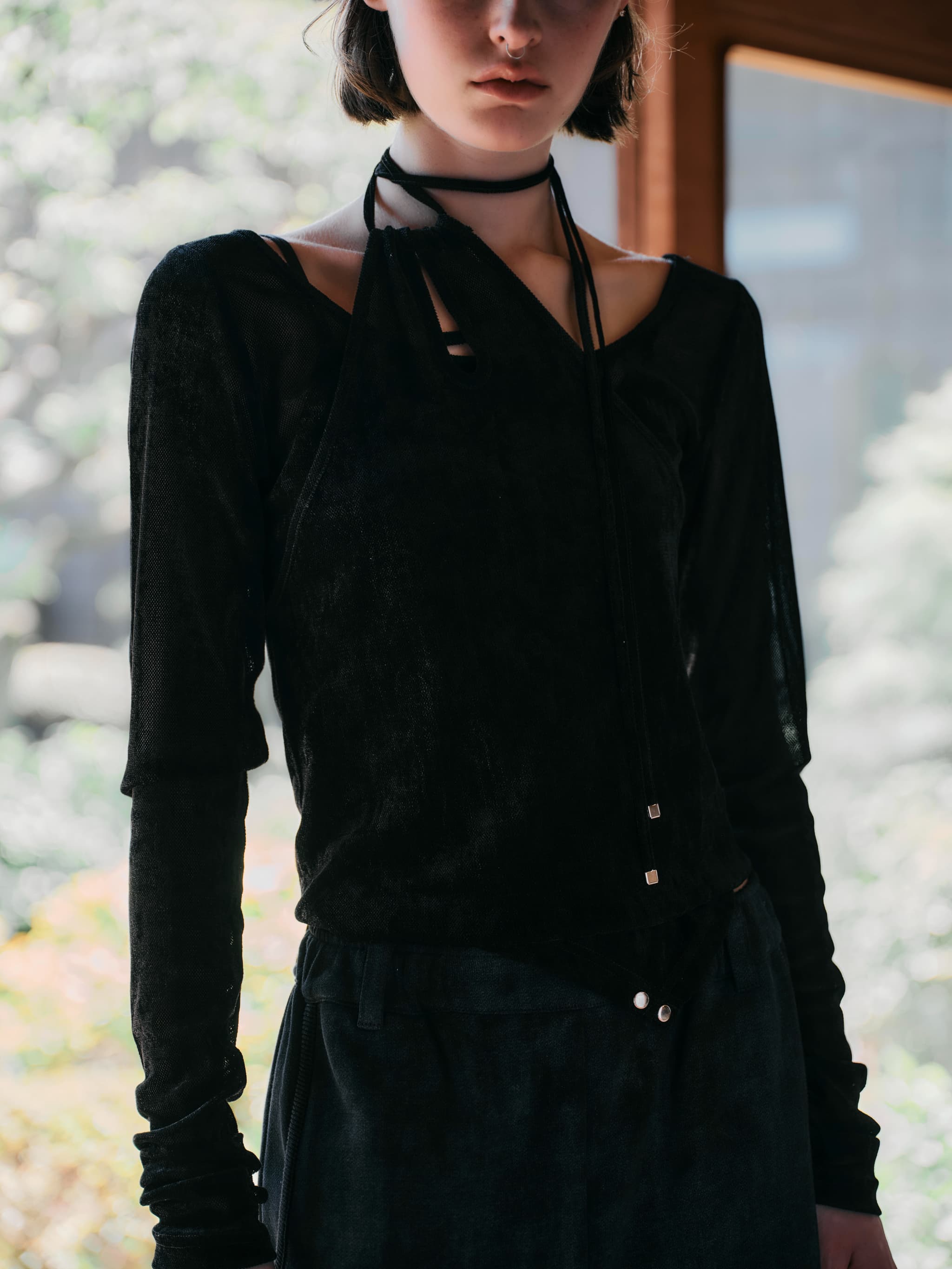 SHEER VELOUR HALTERNECK TOPS - BLACK – TAJEN:T