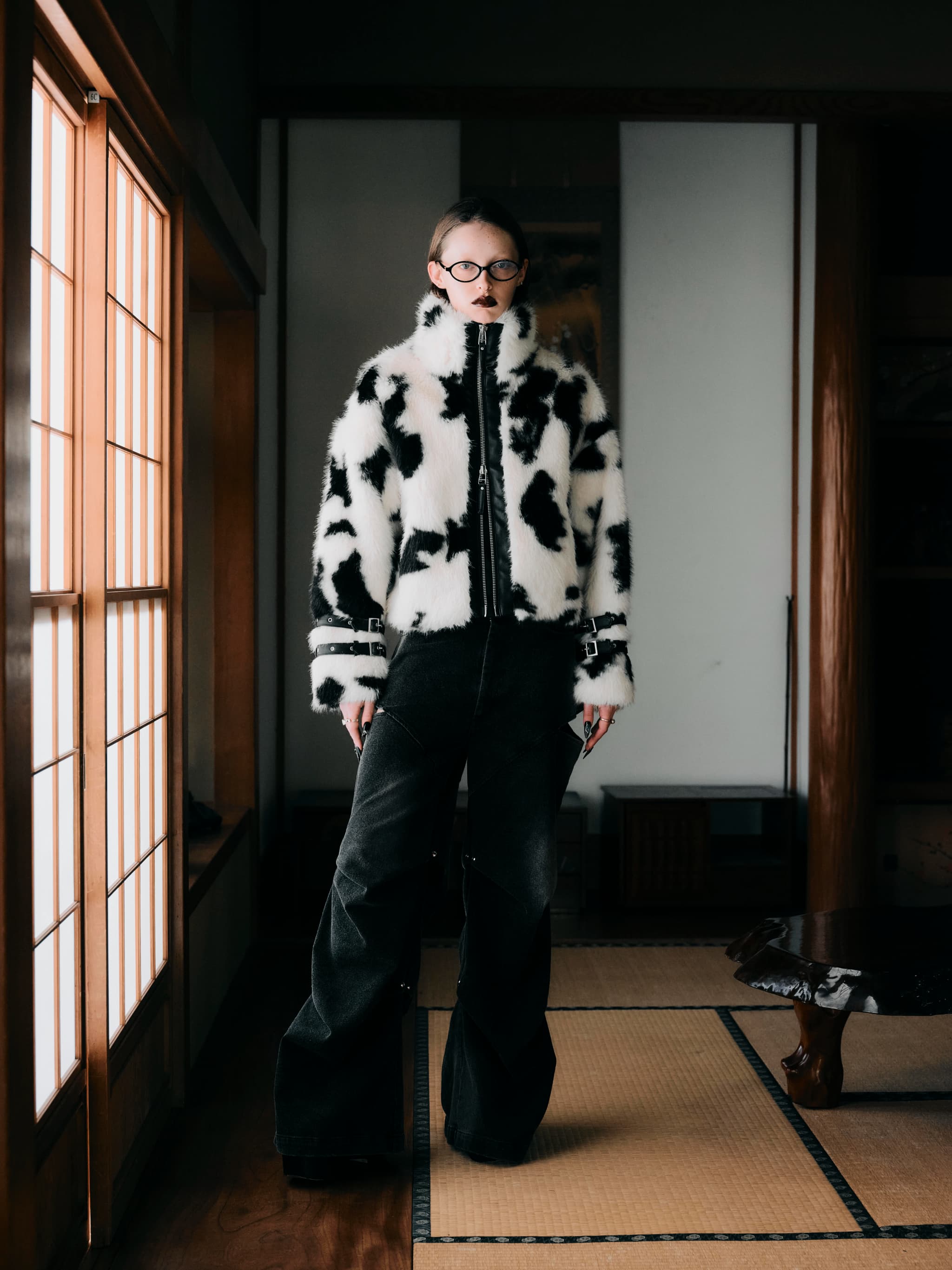 COW PATTERN FUR JACKET-BROWN – TAJEN:T